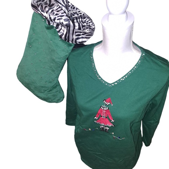 NWT- Ready for Gifting! Sz M Quaker Factory Mrs Claus Green & matching Stocking - Picture 2 of 5